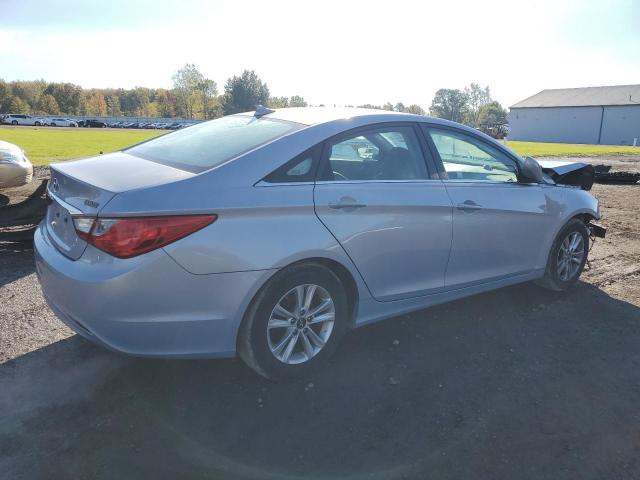 Photo 3 from auction – 2013 HYUNDAI SONATA GLS with VIN 5NPEB4AC5DH768498