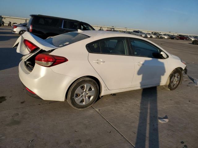Photo 3 from auction – 2017 KIA FORTE LX with VIN 3KPFL4A71HE069593