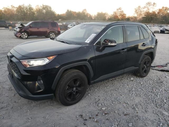 TOYOTA RAV4 XLE 2019 with VIN JTMP1RFV3KD501303 - Photo from auction
