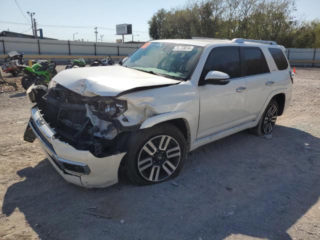 TOYOTA 4RUNNER SR 2014 مع رقم تعريف المركبة JTEZU5JR2E5076699 - صورة من المزاد