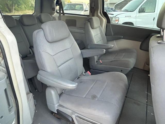Photo 6 from auction – 2010 CHRYSLER TOWN & COU with VIN 2A4RR4DEXAR374059