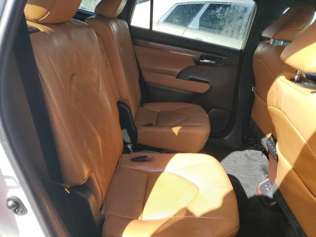 Photo 11 from auction – 2021 TOYOTA HIGHLANDER with VIN 5TDFZRAH2MS040012