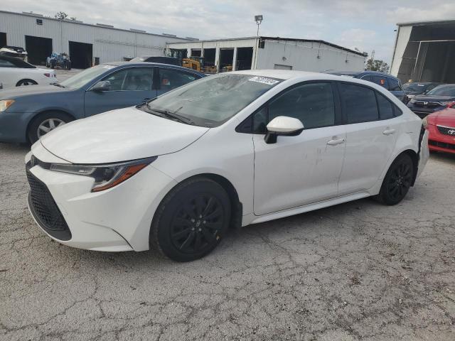 TOYOTA COROLLA LE 2021 with VIN JTDEPMAE3MJ178293 - Photo from auction