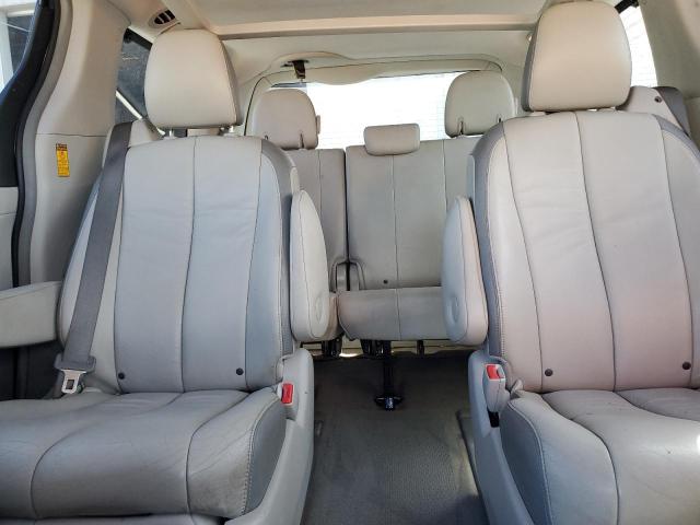 Photo 10 from auction – 2014 TOYOTA SIENNA XLE with VIN 5TDDK3DC5ES078070