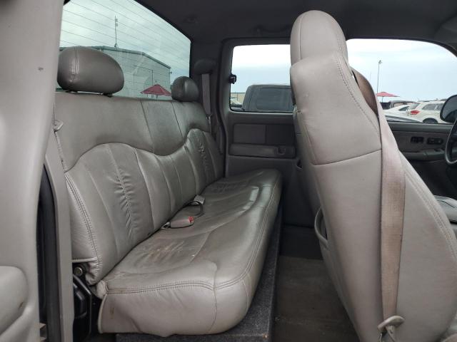 Photo 10 from auction – 2000 CHEVROLET SILVERADO with VIN 1GCEK19T9YZ316202