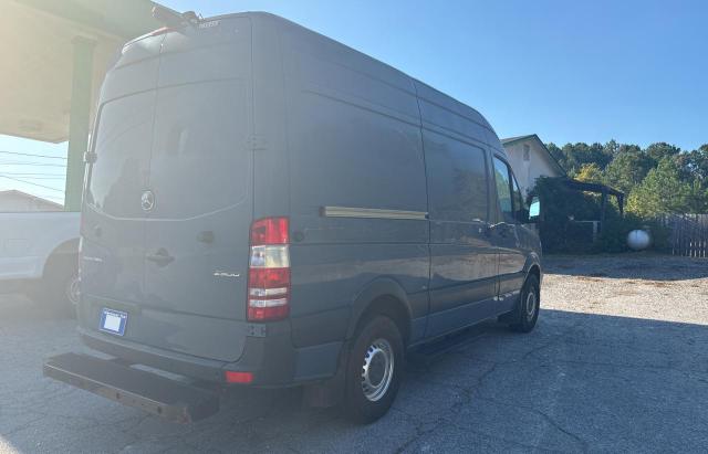 Photo 4 from auction – 2018 MERCEDES-BENZ SPRINTER 2 with VIN WD3PE7CDXJP646270
