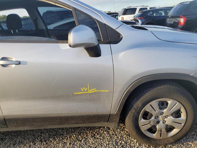 Photo 12 from auction – 2015 CHEVROLET TRAX LS with VIN 3GNCJKSB4FL212326