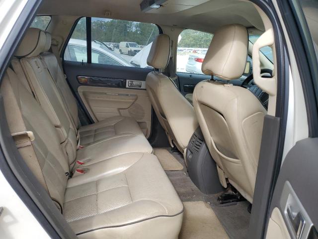 Photo 11 from auction – 2008 LINCOLN MKX with VIN 2LMDU68C38BJ21350