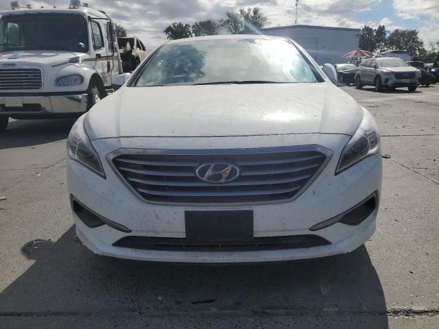 Photo 5 from auction – 2016 HYUNDAI SONATA SE with VIN 5NPE24AF0GH357198