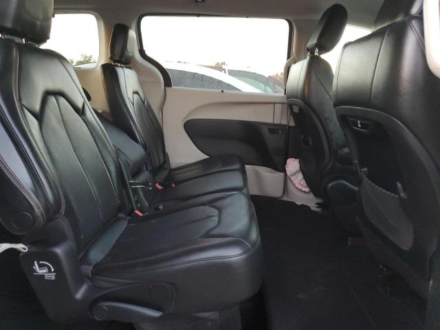 Photo 11 from auction – 2018 CHRYSLER PACIFICA T with VIN 2C4RC1BG0JR227419
