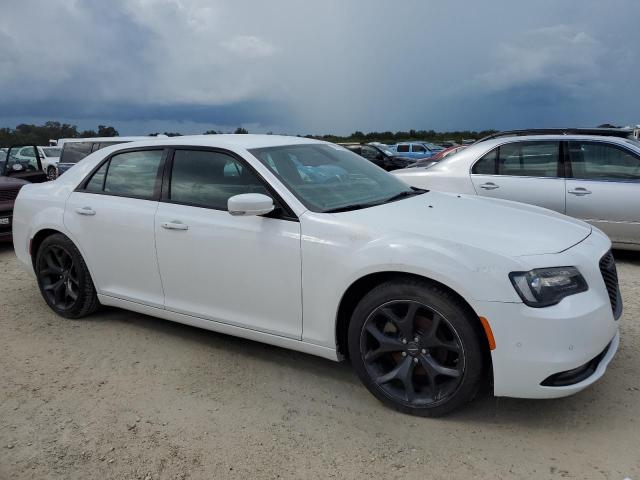 Photo 4 from auction – 2021 CHRYSLER 300 S with VIN 2C3CCABG7MH634240