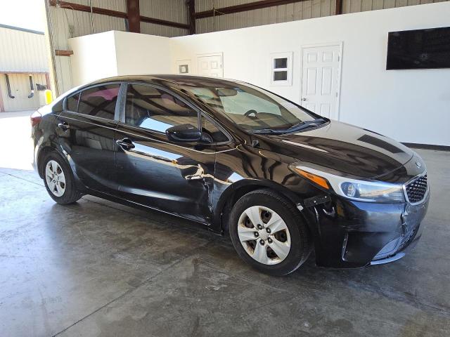 Photo 4 from auction – 2017 KIA FORTE LX with VIN 3KPFK4A73HE095129
