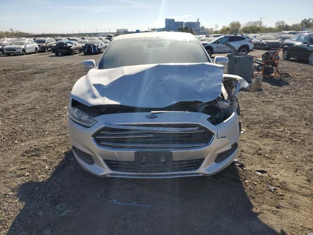 Photo 5 from auction – 2016 FORD FUSION SE with VIN 3FA6P0H71GR223512