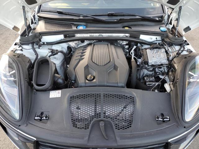 Photo 11 from auction – 2024 PORSCHE MACAN BASE with VIN WP1AA2A53RLB17945
