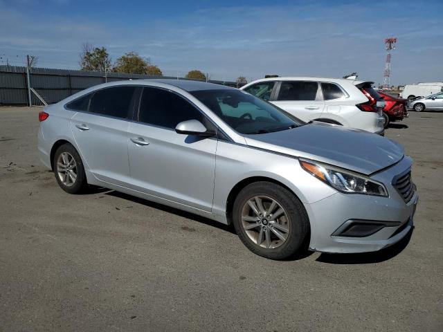 Photo 4 from auction – 2016 HYUNDAI SONATA SE with VIN 5NPE24AF1GH325909
