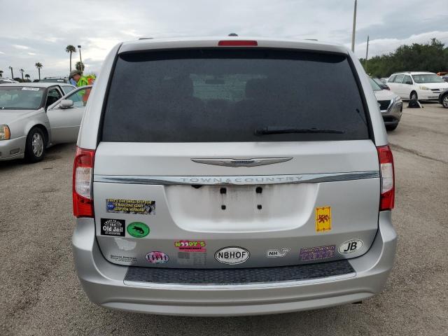 Photo 6 from auction – 2011 CHRYSLER TOWN & COU with VIN 2A4RR5DG3BR771427