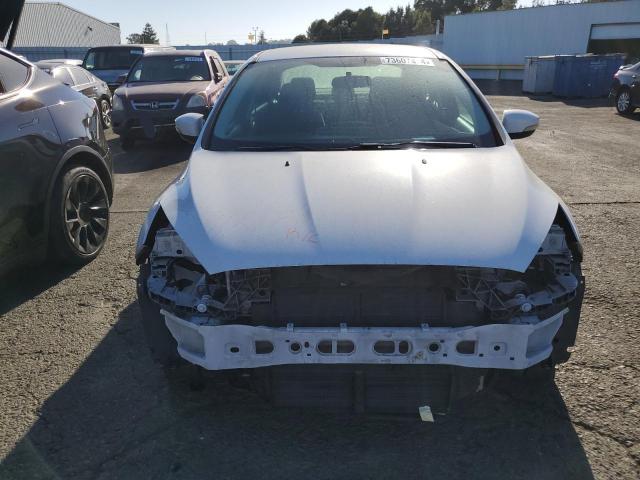 Photo 5 from auction – 2016 FORD FOCUS SE with VIN 1FADP3F27GL337691