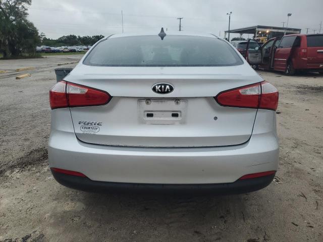 Photo 6 from auction – 2015 KIA FORTE LX with VIN KNAFK4A60F5307837