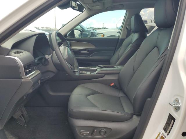 Photo 7 from auction – 2024 TOYOTA GRAND HIGH with VIN 5TDAAAA5XRS007968
