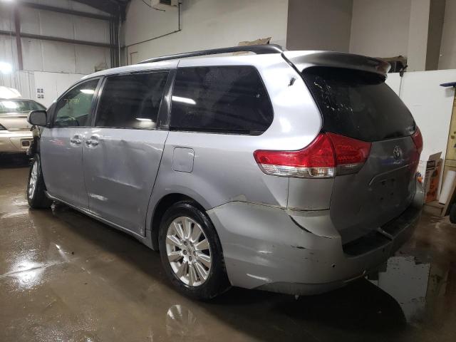 Photo 2 from auction – 2012 TOYOTA SIENNA XLE with VIN 5TDDK3DC5CS033868