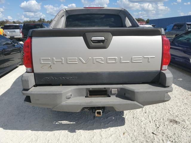Photo 6 from auction – 2005 CHEVROLET AVALANCHE with VIN 3GNEC12Z35G227983