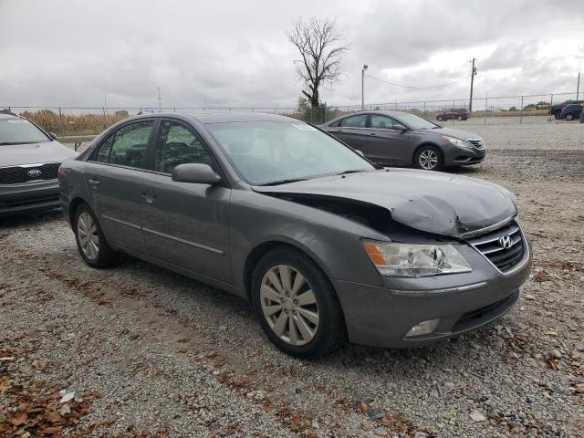 Photo 4 from auction – 2010 HYUNDAI SONATA SE with VIN 5NPEU4AF9AH603151