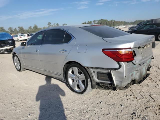 Photo 2 from auction – 2010 LEXUS LS 460L with VIN JTHGL5EF4A5040407