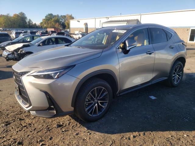 LEXUS NX 350 BAS 2024 مع رقم تعريف المركبة 2T2AGCEZ5RC044194 - صورة من المزاد