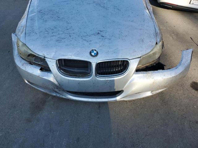 Photo 11 from auction – 2011 BMW 328 I with VIN WBAPH7G5XBNM58813