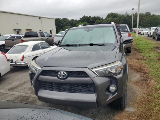 Photo 5 from auction – 2017 TOYOTA 4RUNNER SR with VIN JTEZU5JR4H5164934