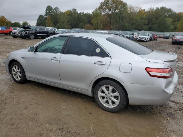 Photo 2 from auction – 2011 TOYOTA CAMRY BASE with VIN 4T1BF3EK6BU749962