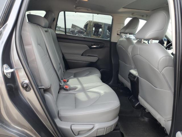 Photo 11 from auction – 2022 TOYOTA HIGHLANDER with VIN 5TDGZRBH0NS245249