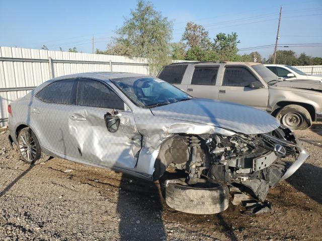 Photo 4 from auction – 2016 LEXUS IS 200T with VIN JTHBA1D2XG5023062