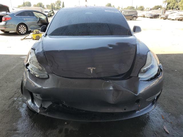 Photo 5 from auction – 2018 TESLA MODEL 3 with VIN 5YJ3E1EA6JF157654