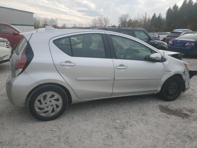 Photo 3 from auction – 2016 TOYOTA PRIUS C with VIN JTDKDTB32G1121025