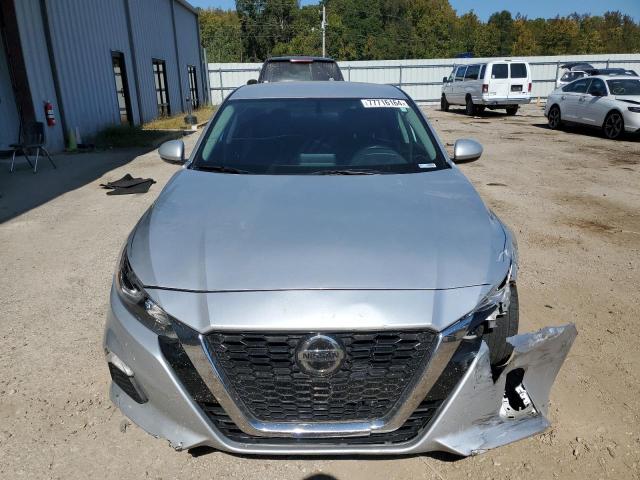 Photo 5 from auction – 2019 NISSAN ALTIMA S with VIN 1N4BL4BVXKC250269