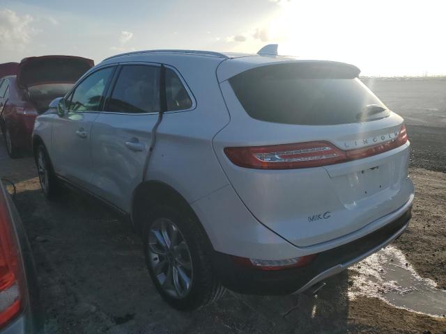 Photo 2 from auction – 2017 LINCOLN MKC SELECT with VIN 5LMCJ2C90HUL52458
