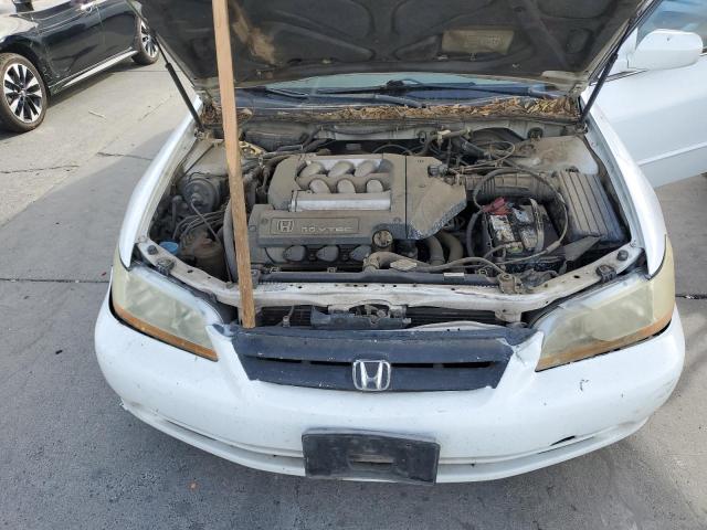 Photo 11 from auction – 2002 HONDA ACCORD with VIN 1HGCG165X2A082092