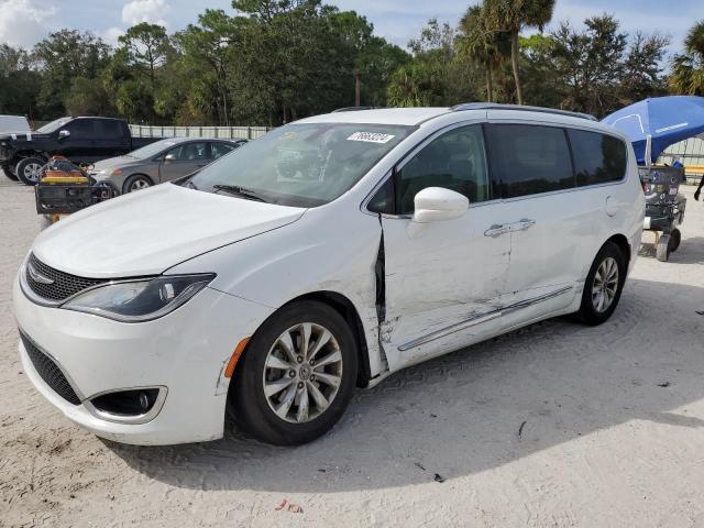 CHRYSLER PACIFICA T 2019 with VIN 2C4RC1BG4KR650330 - Photo from auction