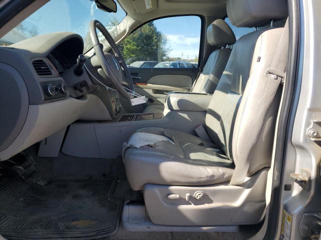 Photo 7 from auction – 2011 CHEVROLET SUBURBAN K with VIN 1GNSKKE39BR287300
