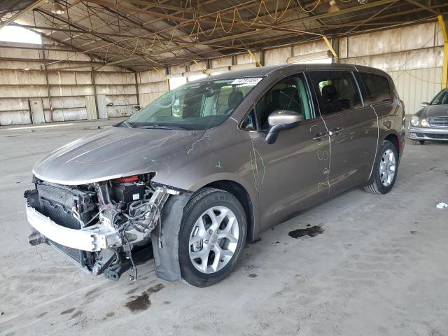 CHRYSLER PACIFICA T 2017 with VIN 2C4RC1BG8HR768406 - Photo from auction