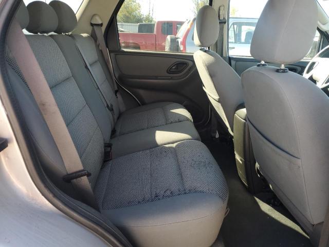 Photo 10 from auction – 2005 FORD ESCAPE XLT with VIN 1FMYU03135DA16393