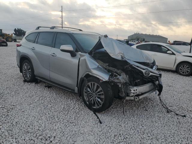 Photo 4 from auction – 2020 TOYOTA HIGHLANDER with VIN 5TDYZRAH2LS013268