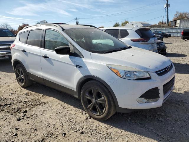 Photo 4 from auction – 2016 FORD ESCAPE SE with VIN 1FMCU9GX0GUB46681