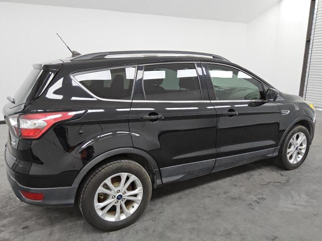 Photo 3 from auction – 2018 FORD ESCAPE SE with VIN 1FMCU0GD8JUC49825