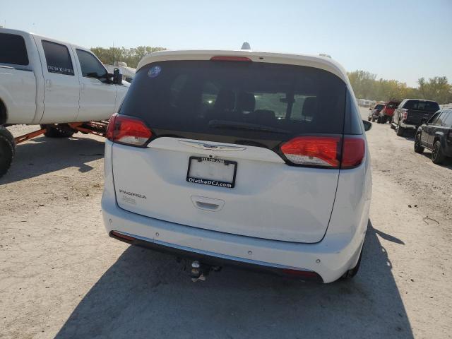 Photo 6 from auction – 2018 CHRYSLER PACIFICA T with VIN 2C4RC1BG4JR258835