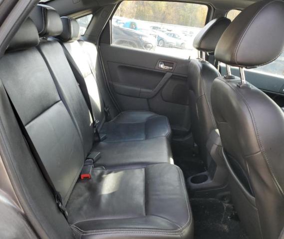 Photo 10 from auction – 2010 FORD FOCUS SEL with VIN 1FAHP3HN7AW175740