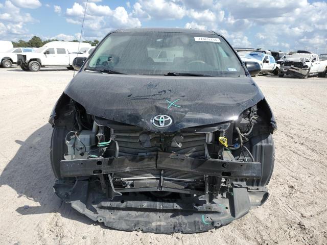 Photo 5 from auction – 2014 TOYOTA SIENNA XLE with VIN 5TDYK3DC0ES437519