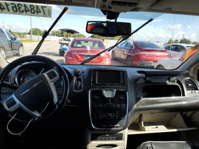 Photo 8 from auction – 2014 CHRYSLER TOWN & COU with VIN 2C4RC1CG3ER339149