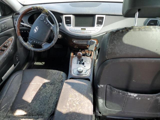 Photo 8 from auction – 2011 HYUNDAI GENESIS 4. with VIN KMHGC4DF7BU129176